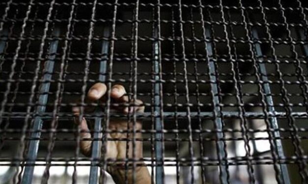 Kashmir: Elderly, Ailing People Detained Under Public Safety Act Don’t Get Proper Medical Care