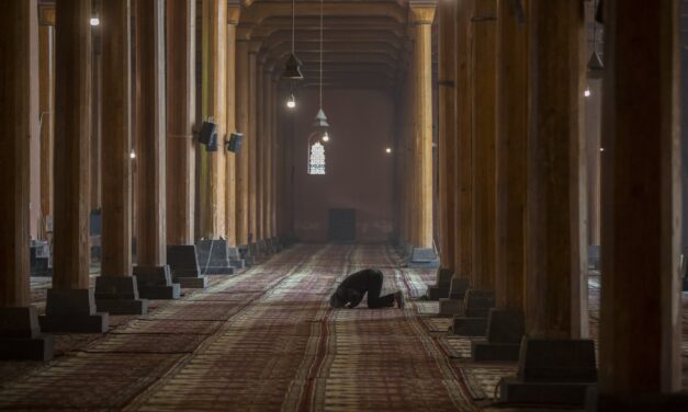 Mosque closure in Kashmir contradicts India’s religious freedom claim