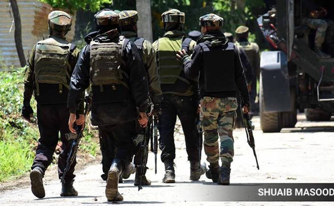 Police officer, civilian killed in two separate attacks in Kashmir
