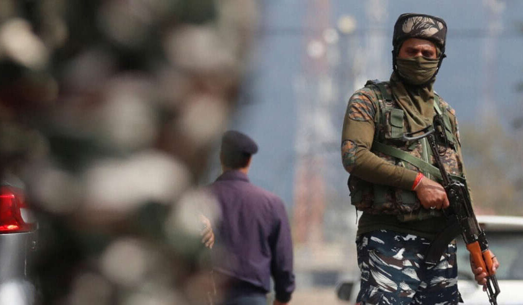 Jaish Militant, Cop Killed; 3 Jawans Among 5 Injured in Kulgam