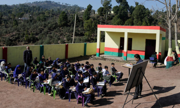 Experts call for immediate release of Kashmiri human rights defender